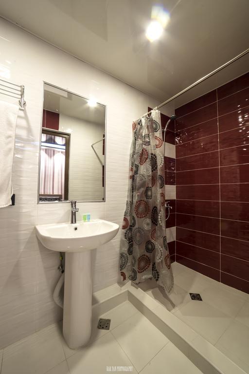 Voyage Hotel Jereván Szoba fotó