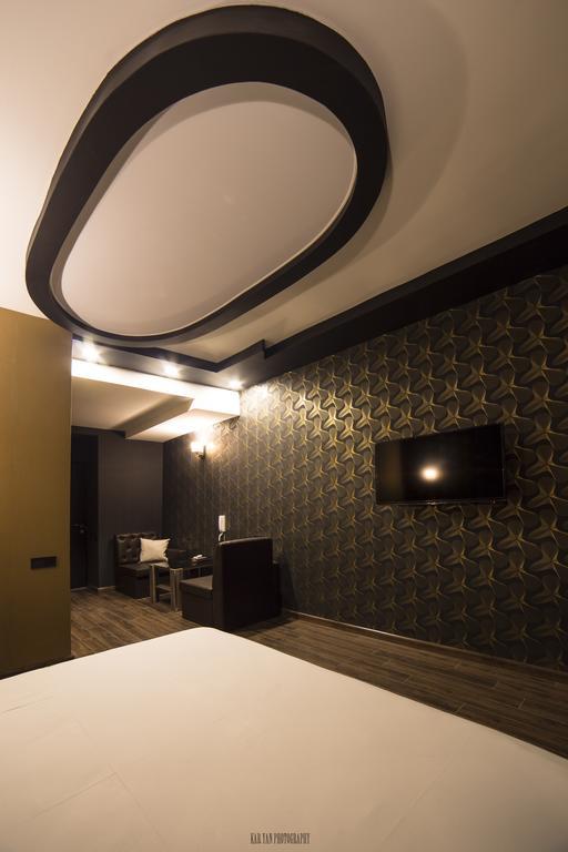 Voyage Hotel Jereván Kültér fotó